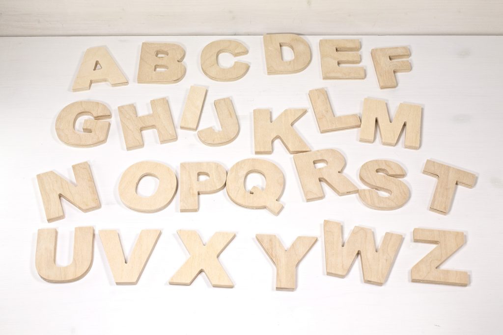 Alfabeto piccole lettere di legno