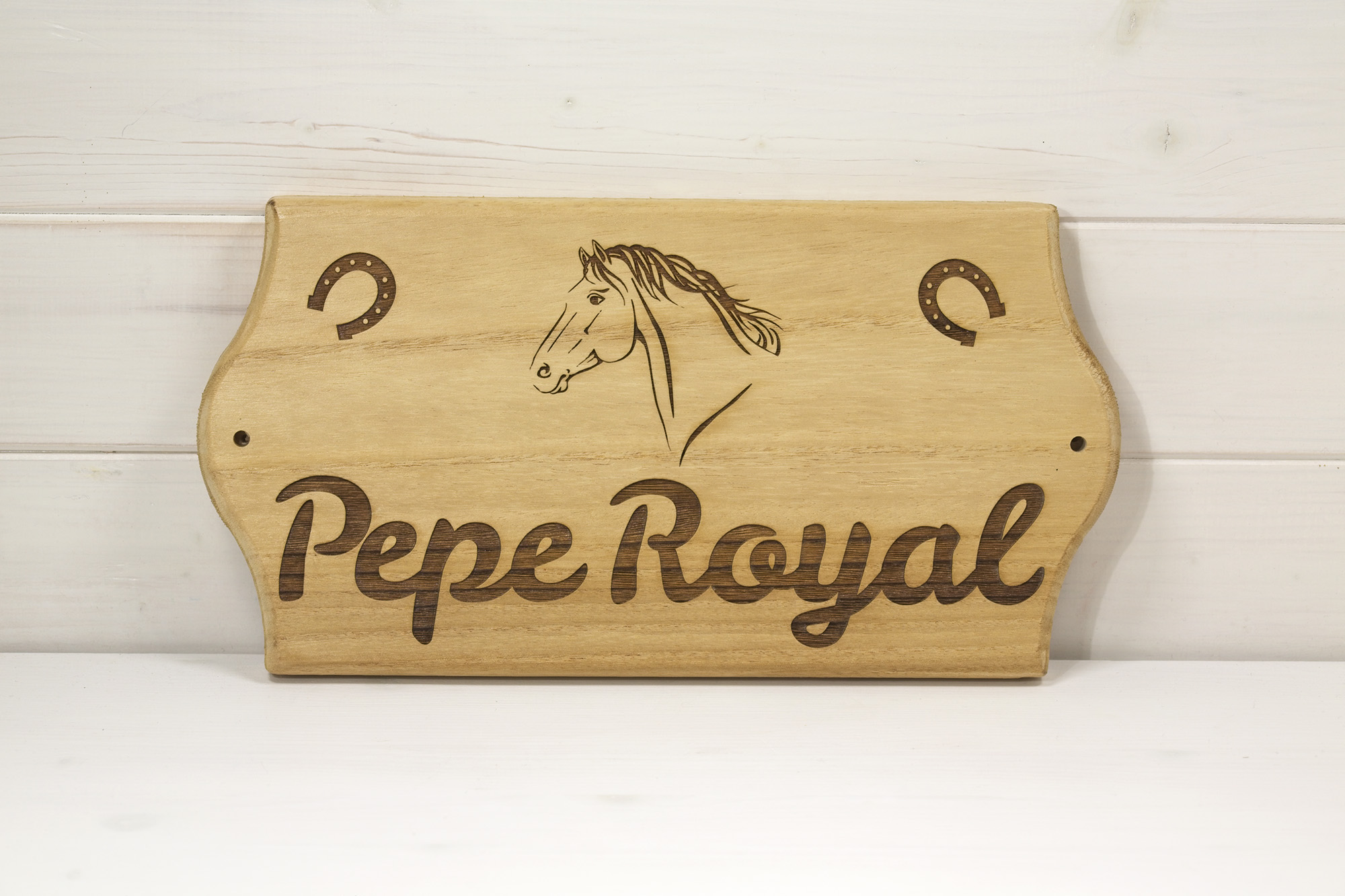 Targa box cavalli - Pepe Royal