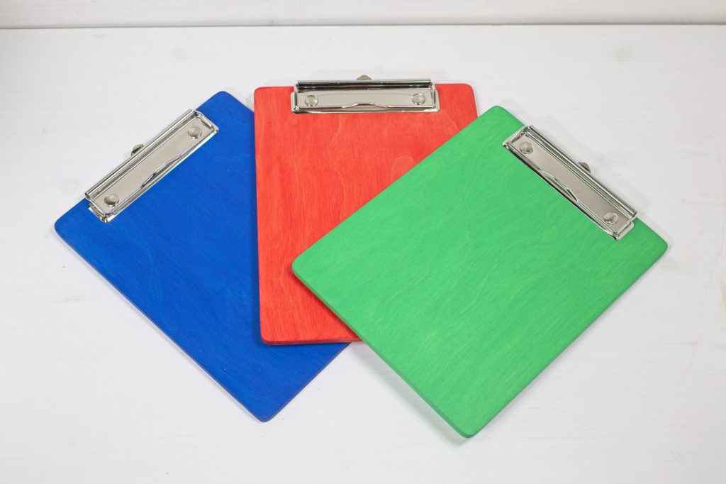 Portamenu Maqueda - clipboard colorato blu, rosso e verde