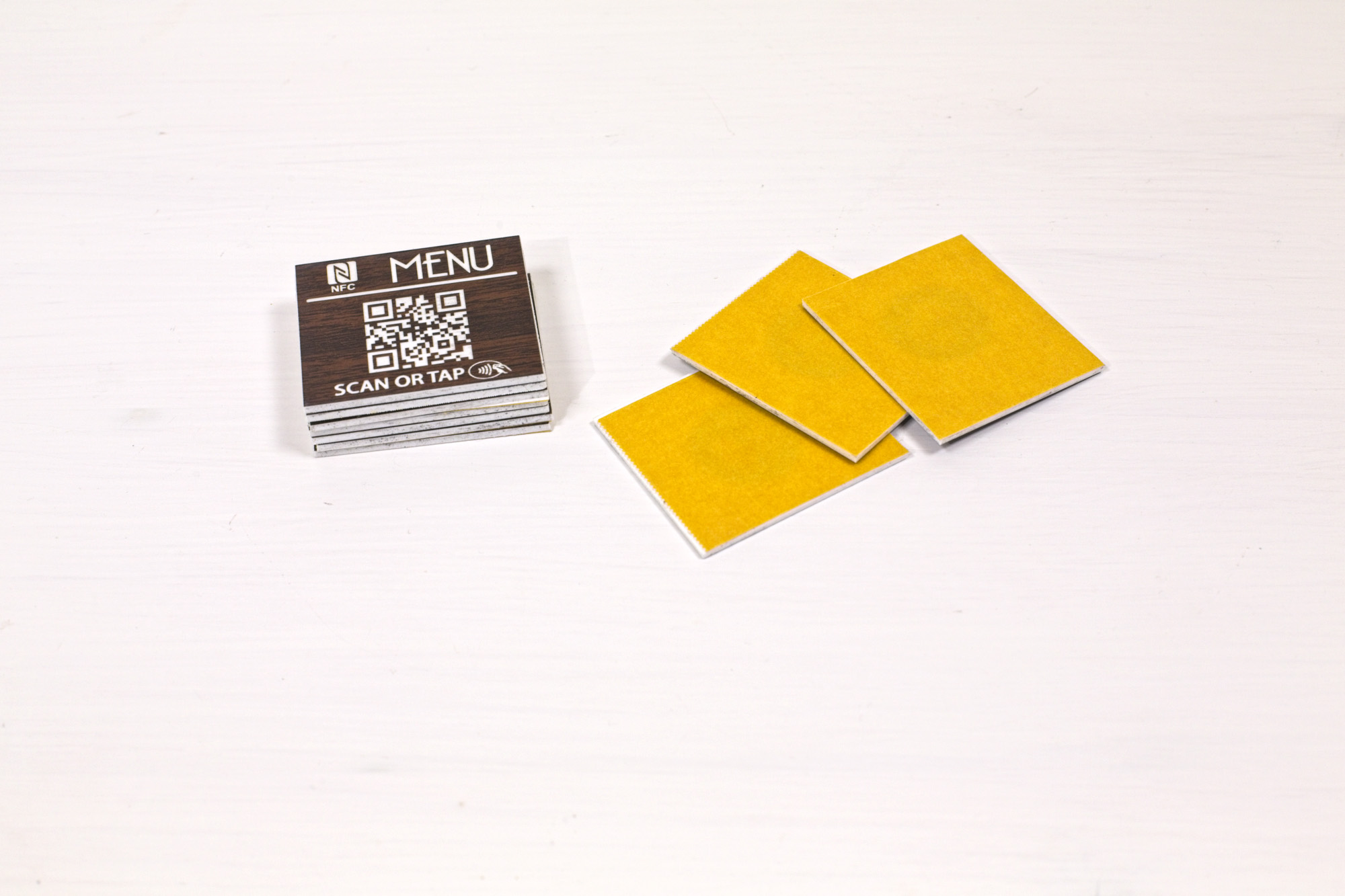 NFC-Square - Laminati con microchip per NFC e QR