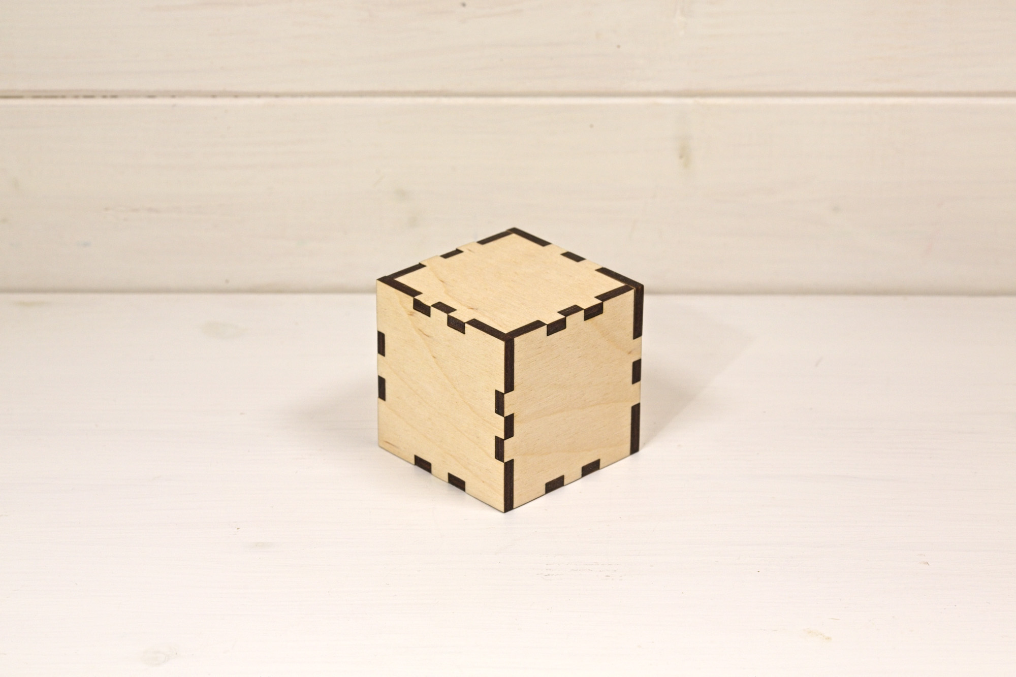 Cubetto - Espositore cubo di legno