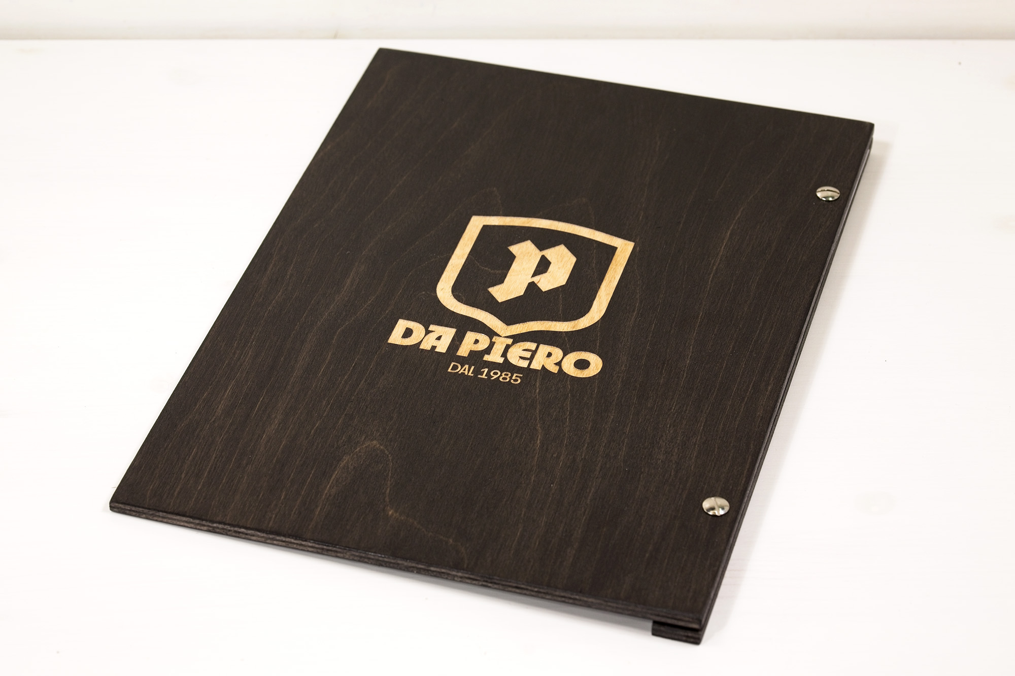 Portamenu Igiea per fogli A4 - Pizzeria Da Piero - legno colore wengé