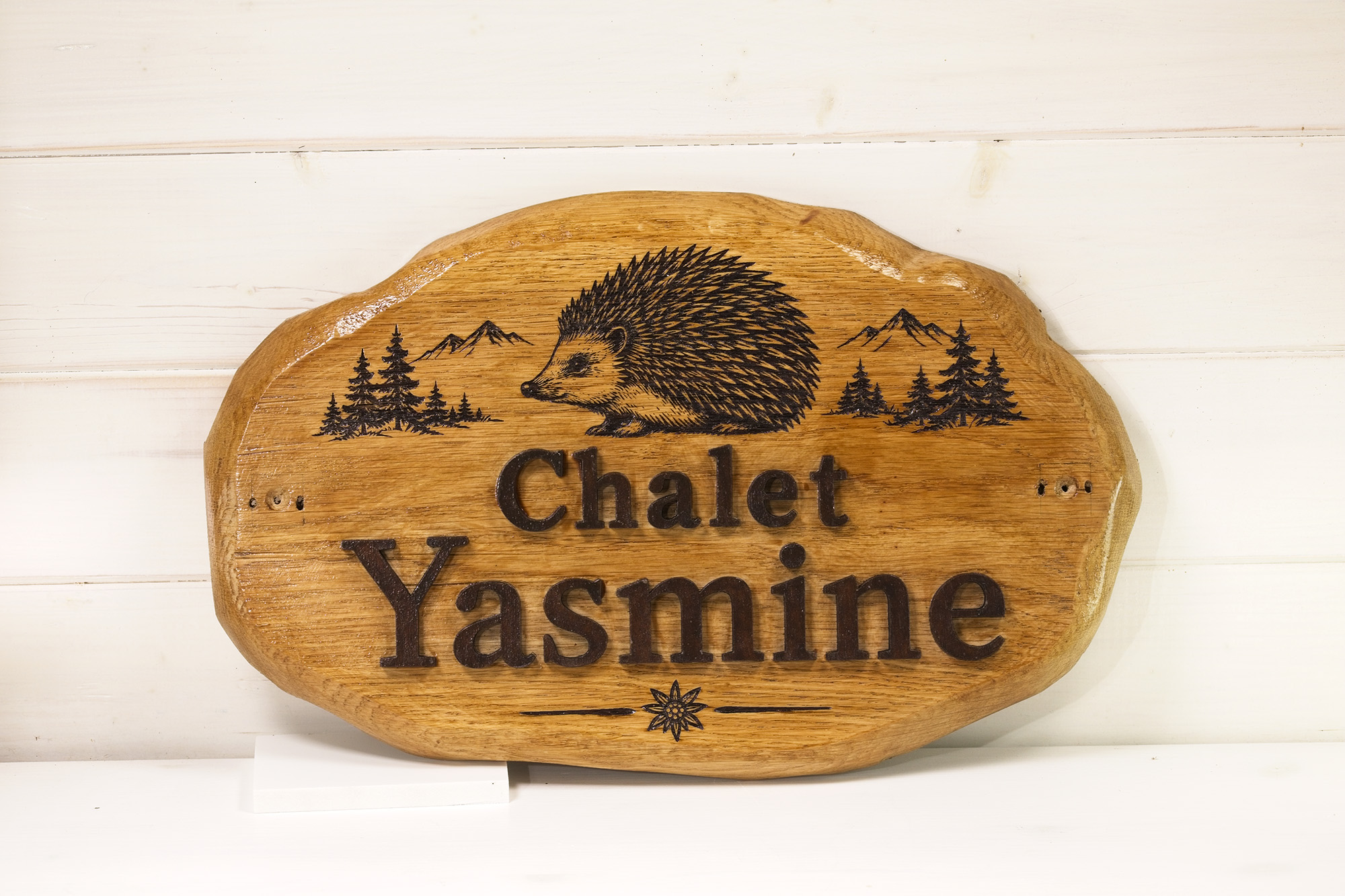Targa di rovere artigianale - Chalet Yasmine - legno rovere miele